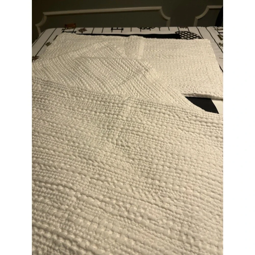 3 Pottery Barn White Waffle Knit 100% Cotton 26x20” Pillow Cover Shams